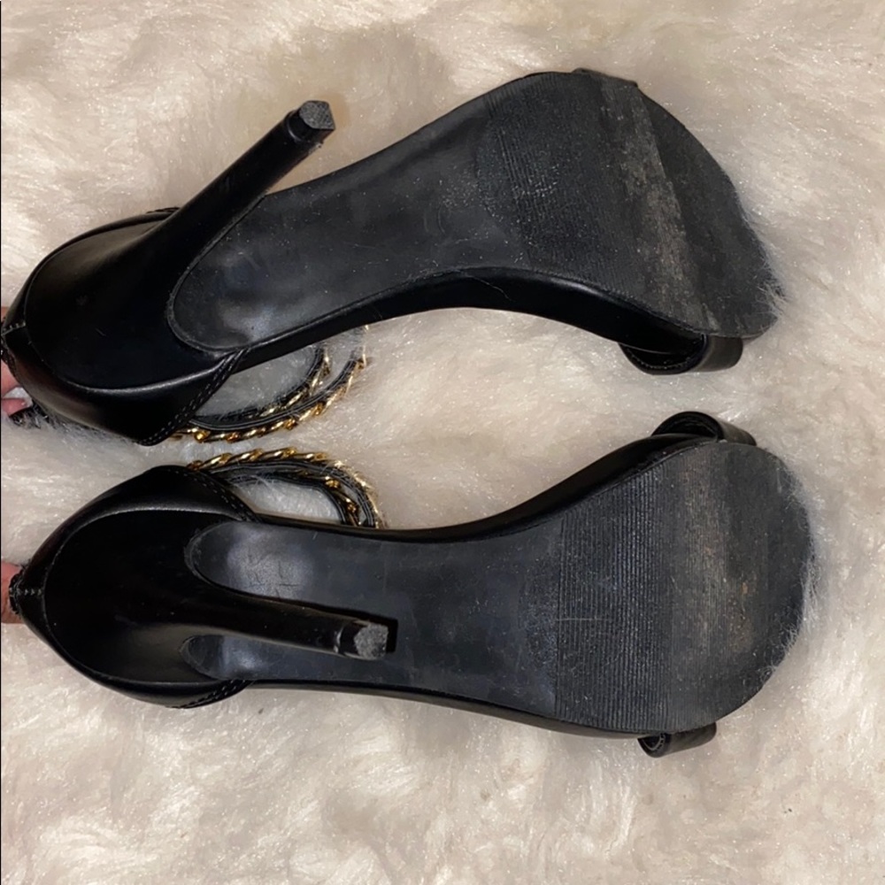 Chainlink Heels - Picture 5 of 6